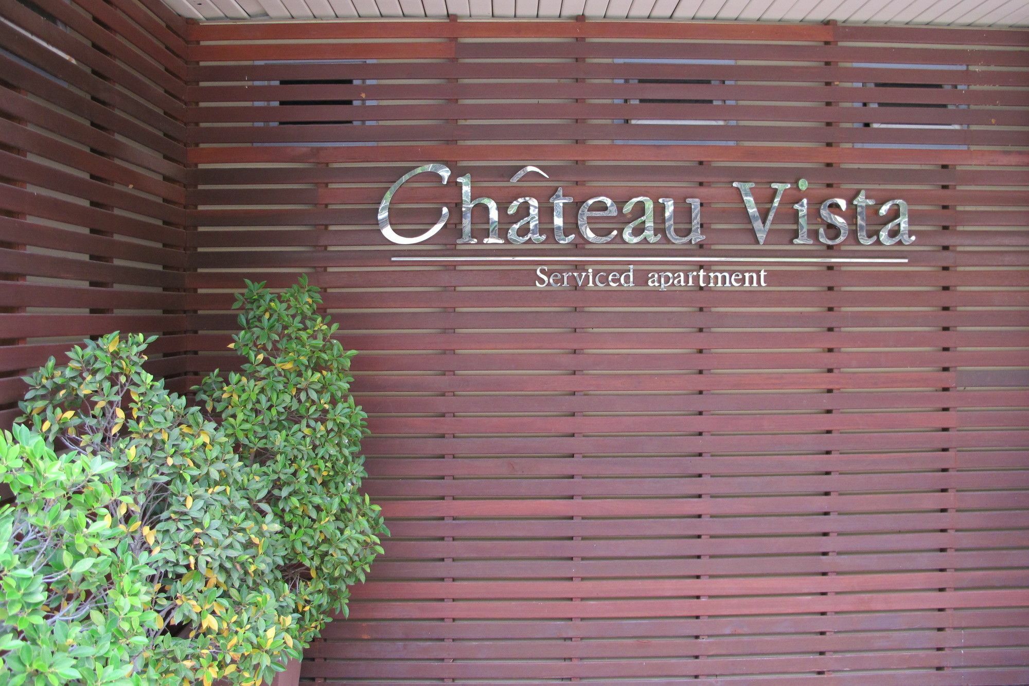 Chateau Vista Serviced Apartment Сі-Рача Екстер'єр фото